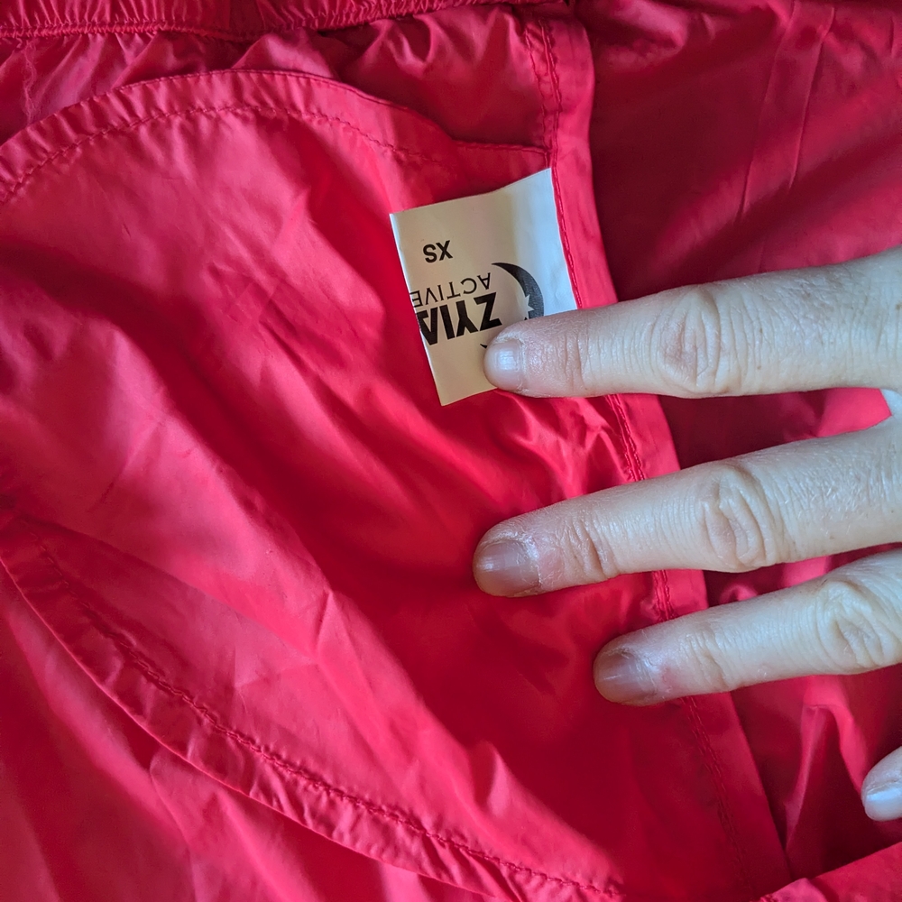 Ziva Active Red Jacket - Picture 3 of 4